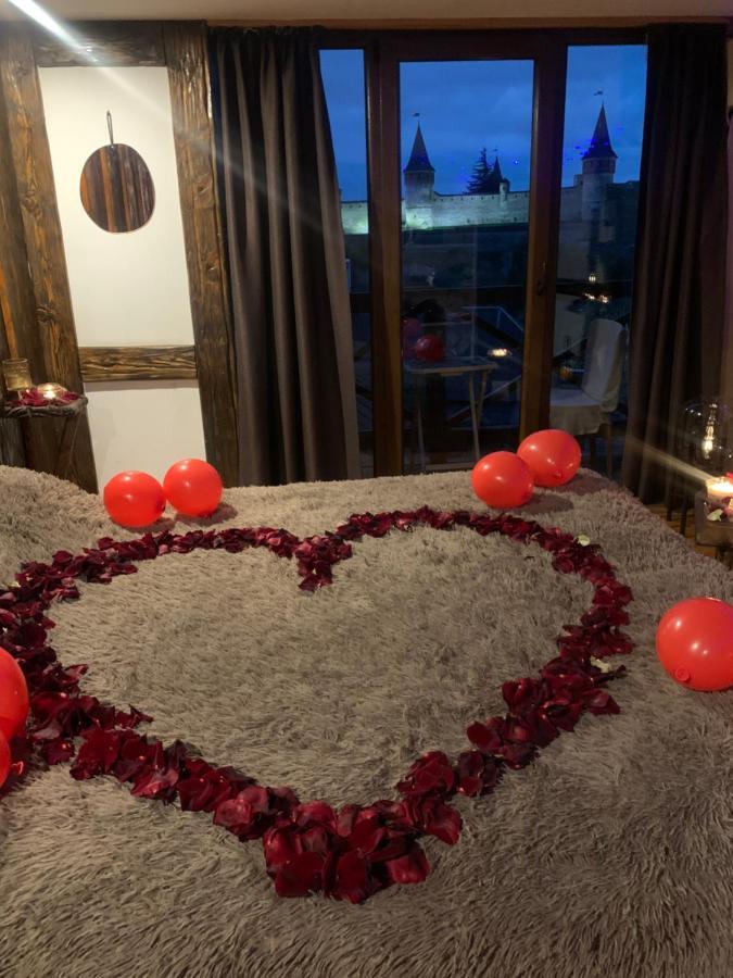 Nazar Stodolya Hotel Kamjanyi Potoki Kültér fotó