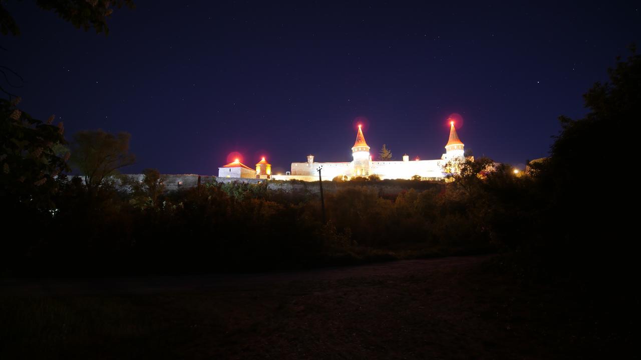 Nazar Stodolya Hotel Kamjanyi Potoki Kültér fotó